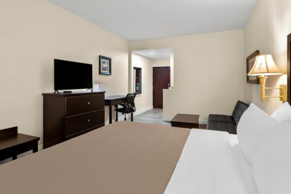 Quality Inn & Suites Lafayette Exterior foto